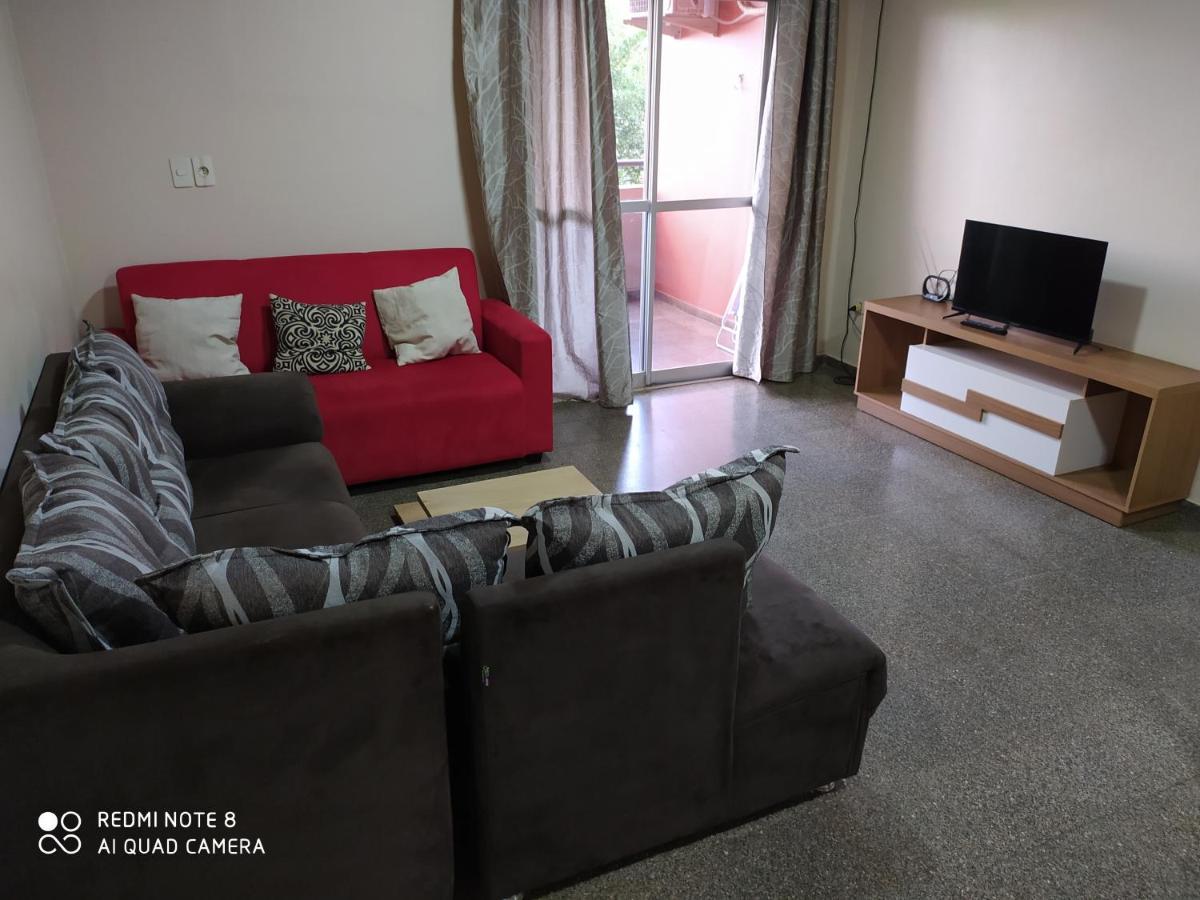 Amplio Y Comodo Apartamento Con Bella Vista En Pleno Centro Ciudad del Este Buitenkant foto