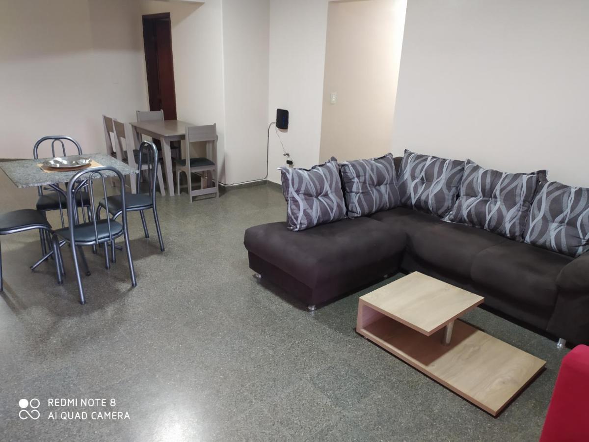 Amplio Y Comodo Apartamento Con Bella Vista En Pleno Centro Ciudad del Este Buitenkant foto
